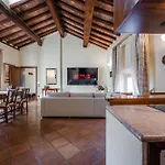 La Residenza Del Museo - 5 Persone, Internal Parking